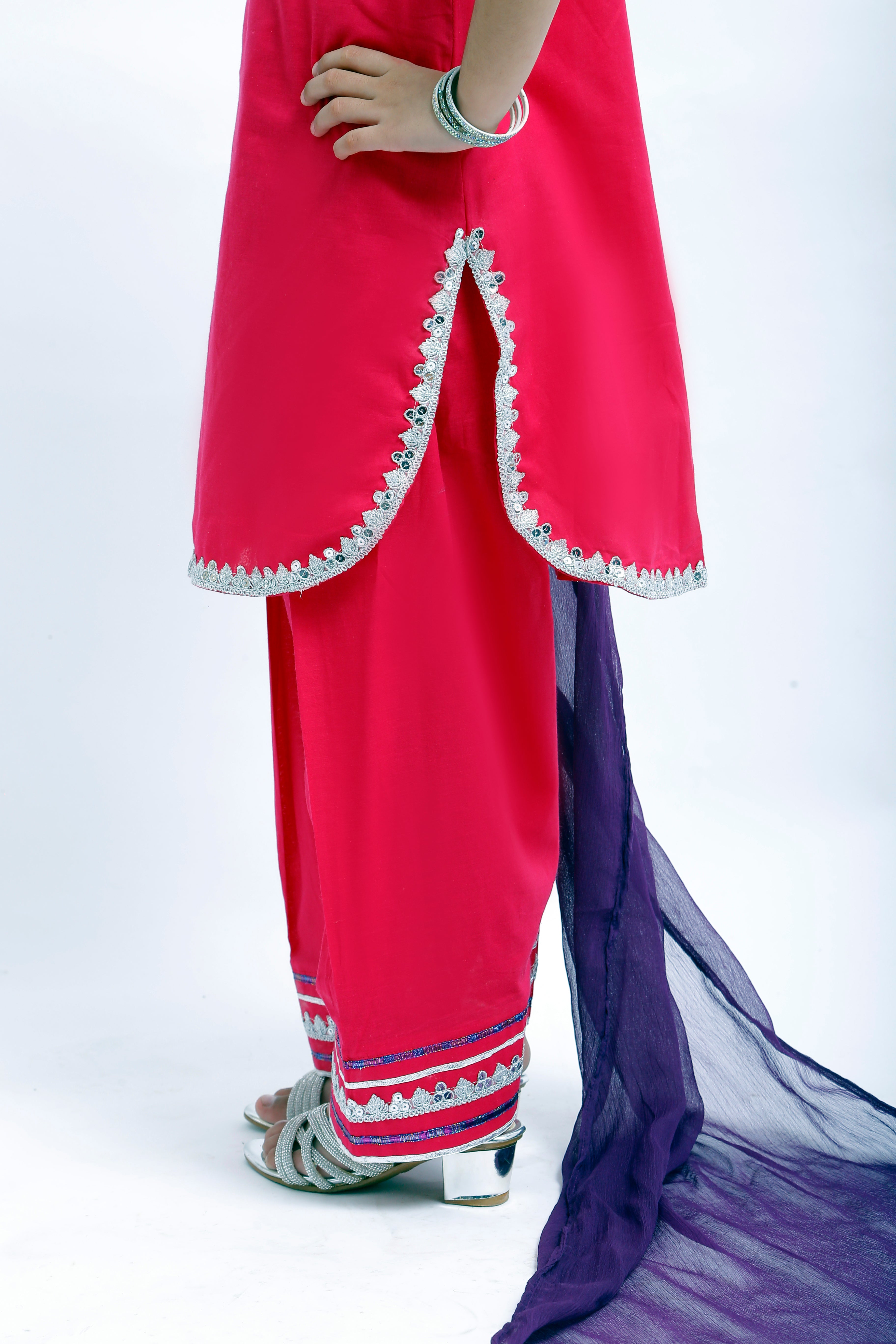 3 piece Elegant Shocking Pink Cotton Farshi Shalwar Kameez Suit with Silver & Purple Laces & Purple Chiffon Dupatta. (Stitch)