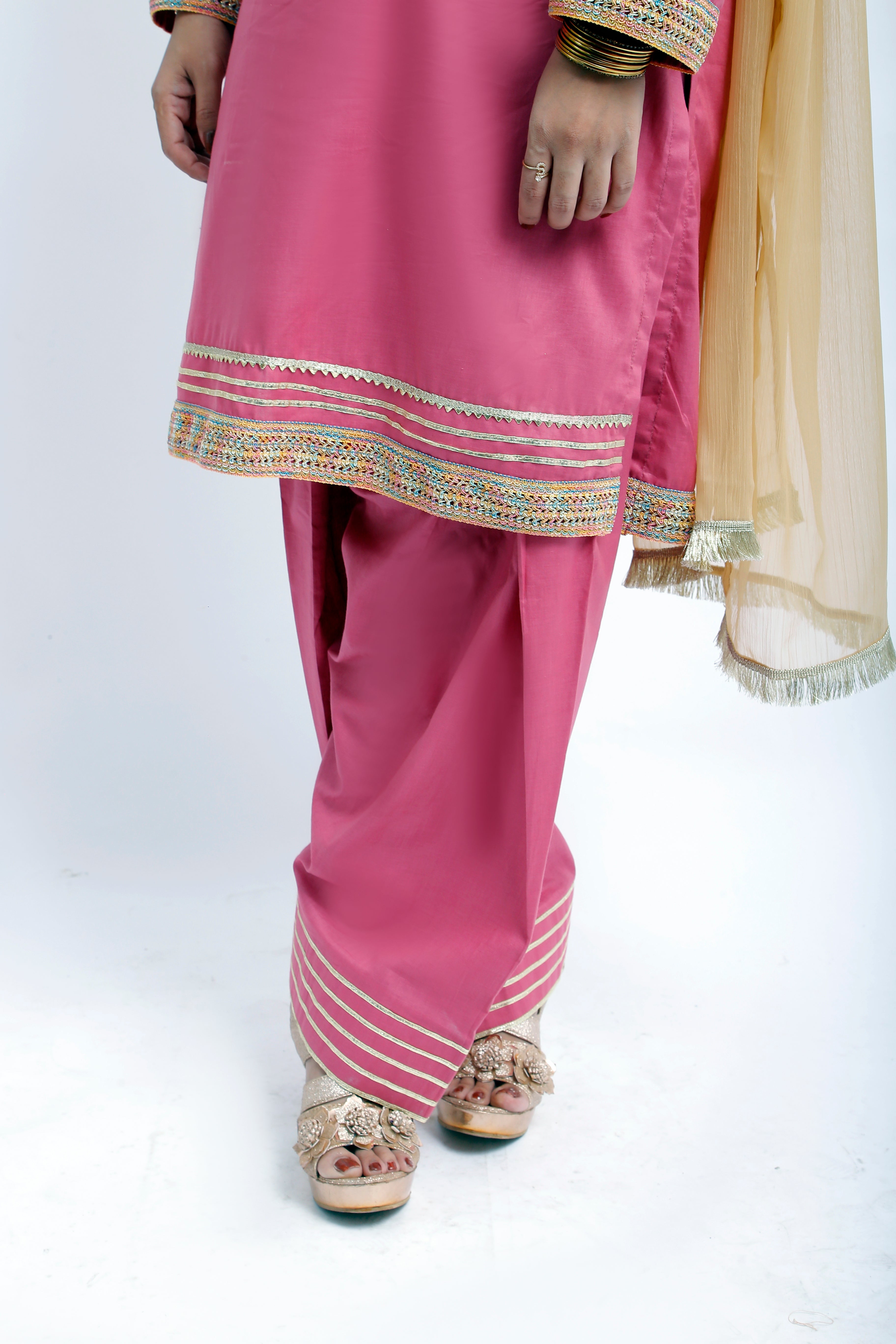 3 piece T-Pink Cotton Farshi Shalwar Kameez Suit with Multicolor & Golden Laces & Golden Chiffon Dupatta. (Stitch)