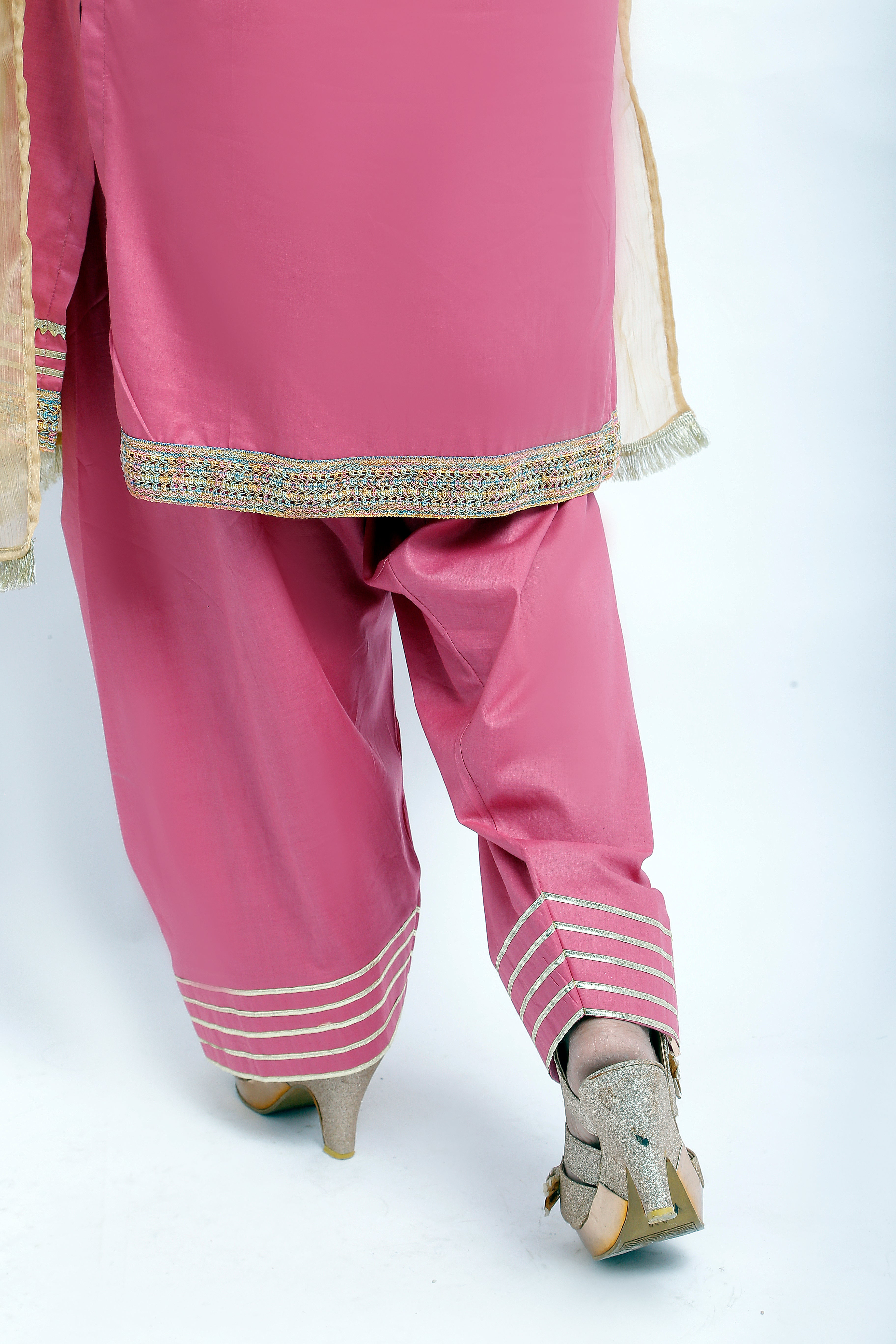 3 piece T-Pink Cotton Farshi Shalwar Kameez Suit with Multicolor & Golden Laces & Golden Chiffon Dupatta. (Stitch)